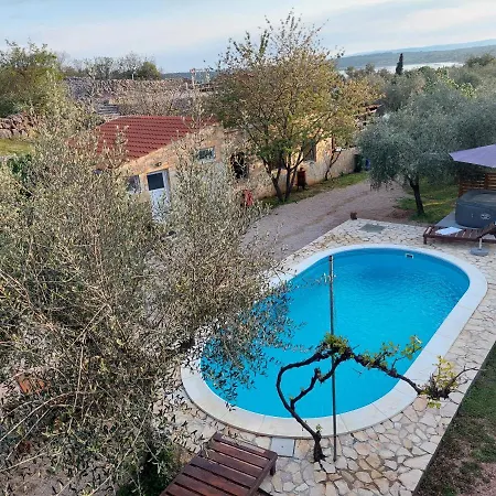 House Pulina Vakantiehuis Punat